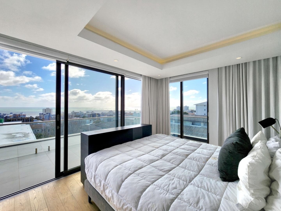 To Let 4 Bedroom Property for Rent in Sea Point Western Cape